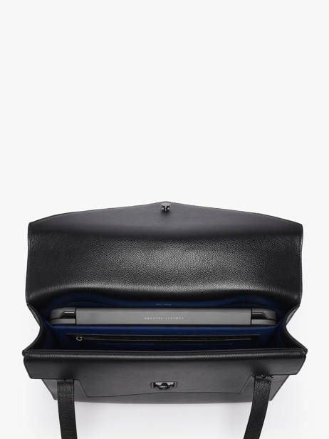 Documententas Le tanneur Zwart emily TEMI4005 ander zicht 2